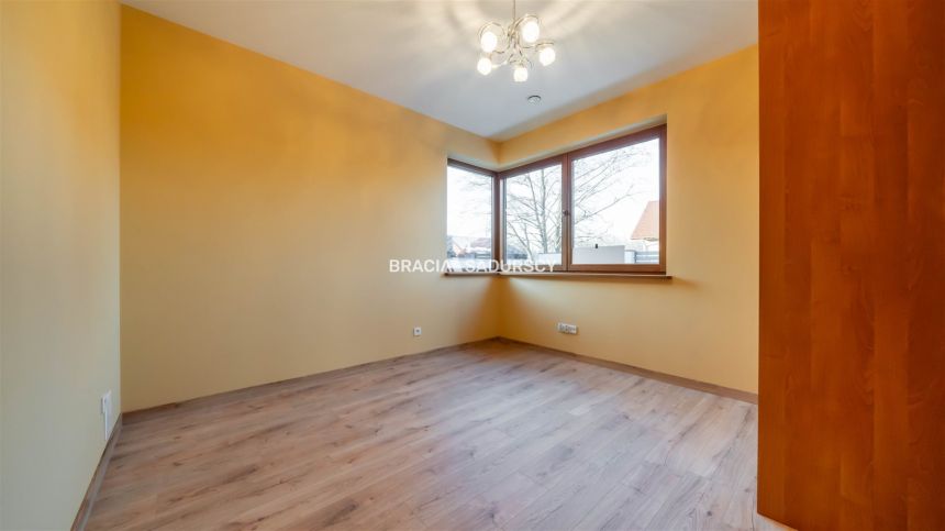 Wysoki Standard, 220 m2, 4,5 arowa dzaiłka, NOWY miniaturka 34
