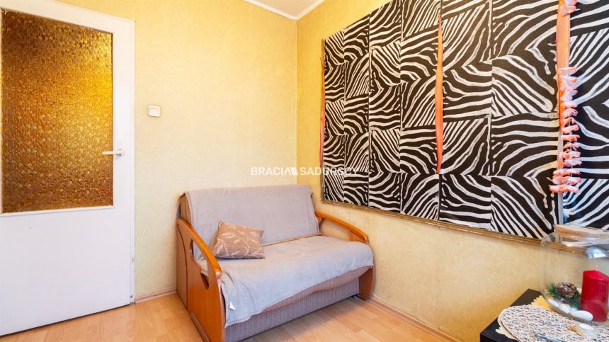 Komadosów | 3 pok. | balkon | piwnica miniaturka 14