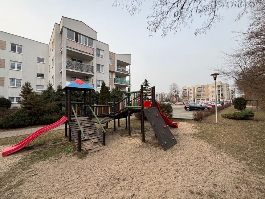 2 pokojowe mieszkanie w centrum Radzymina miniaturka 3