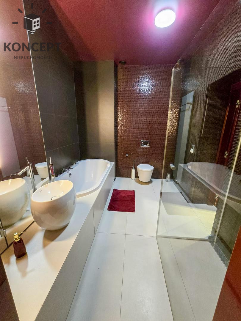 Apartament na wynajem okazjonalny,  Jelenia Góra ul. Sudecka. miniaturka 15