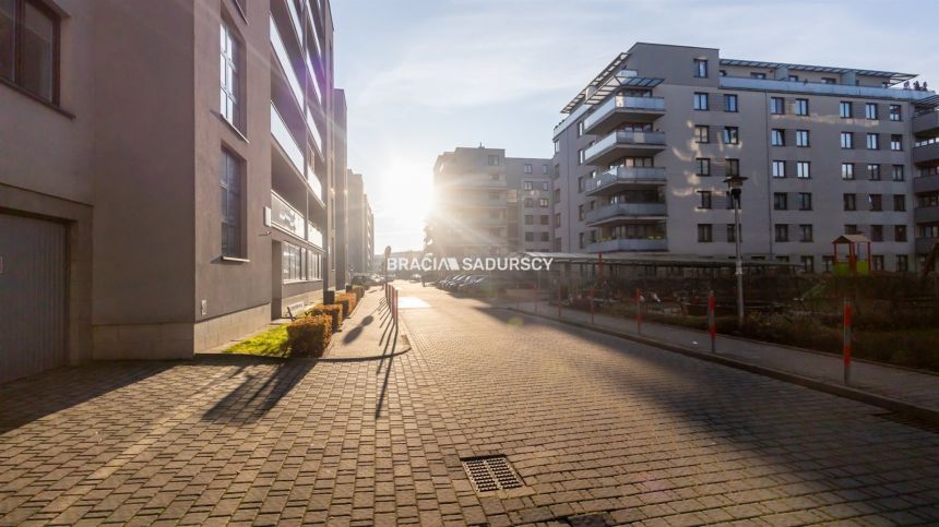 Komfortowe mieszkanie przy Parku Lotników miniaturka 30