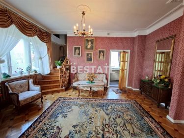 Dom idealny dla dużej rodziny / pod działaność