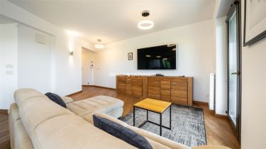 ul. Przedwiośnie | Przestronny salon | Duży balkon