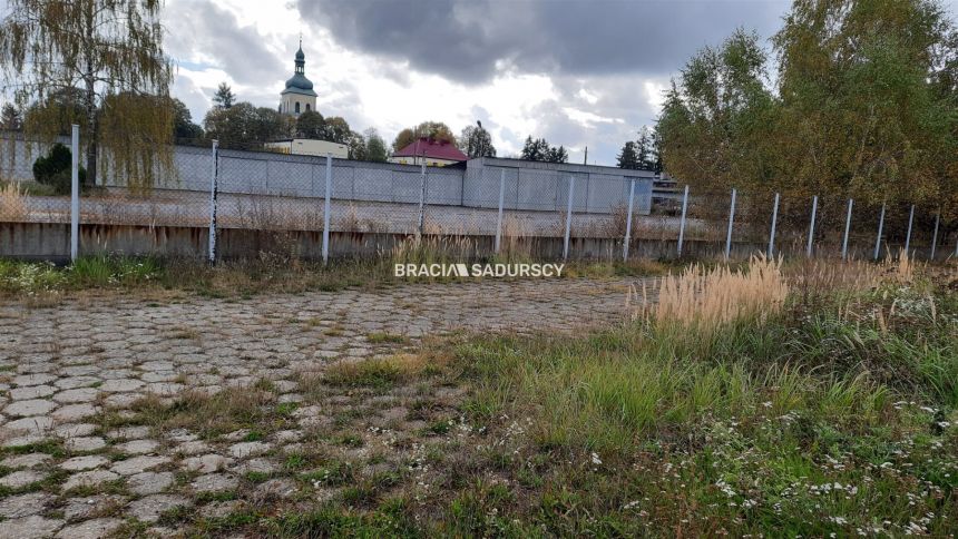 Charsznica. Działka inwestycyjna o pow. 1,0329 ha miniaturka 25