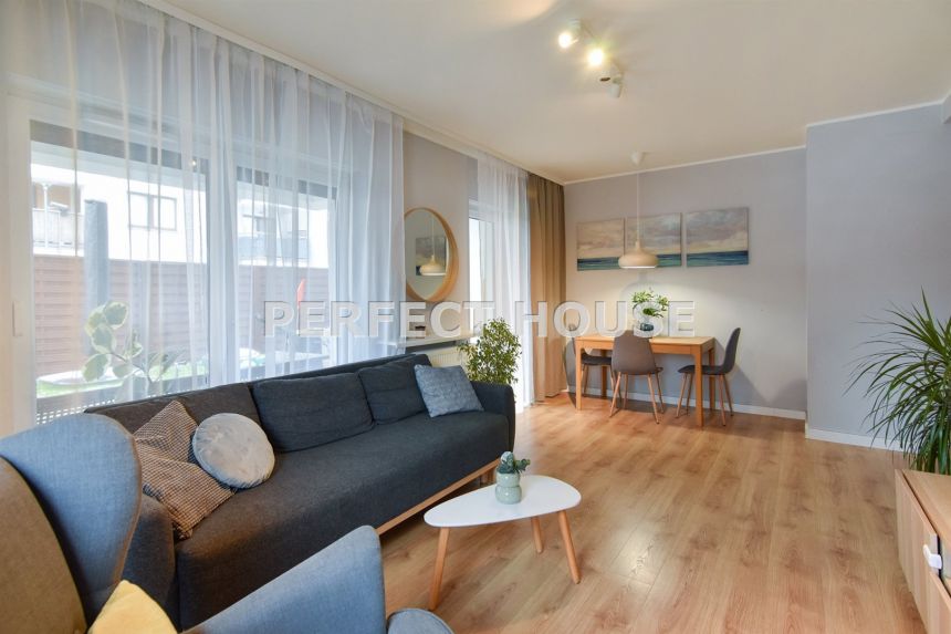 Apartament z ogródkiem  os. Jaśminowe - Karpia 29H miniaturka 3