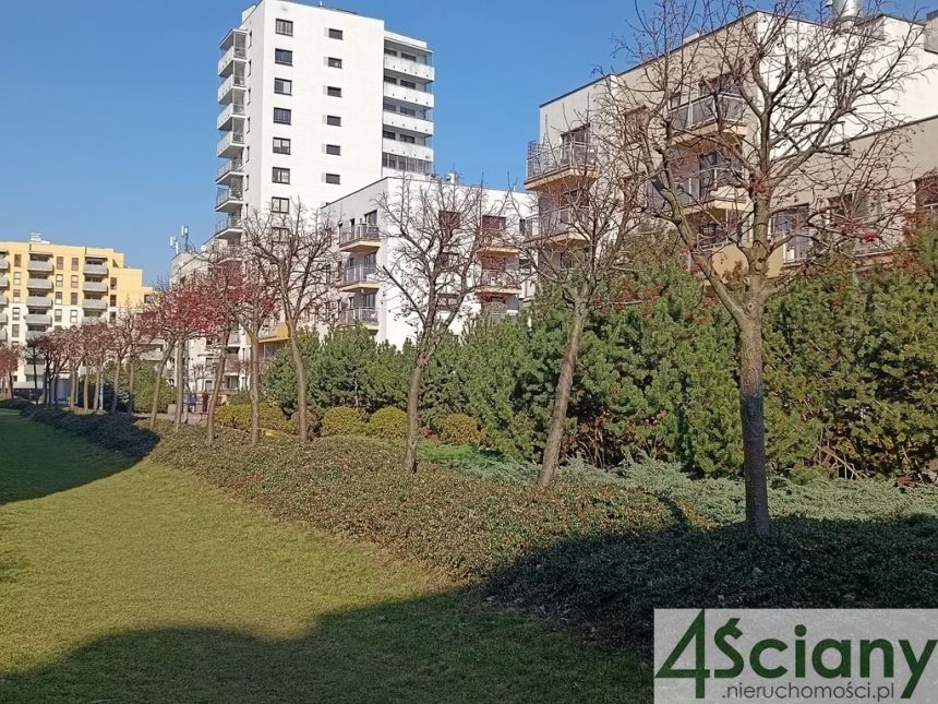3 POKOJE, IDEALNIE CICHE, METRO miniaturka 11