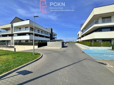 Apartament z ogródkiem i mp w garażu w cenie!
