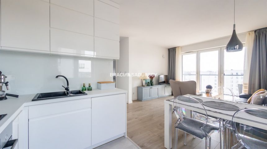 Al. 29 listopada | 2 pok. | duży balkon | nowe miniaturka 11