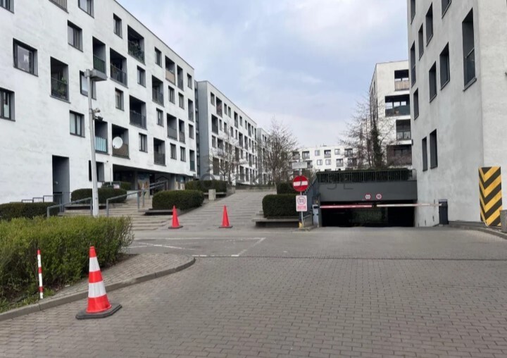 Kawalerka na Pradze-Południe miniaturka 10