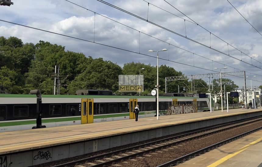 Zadbane 2 pokoje z taras, garaż od zaraz miniaturka 13