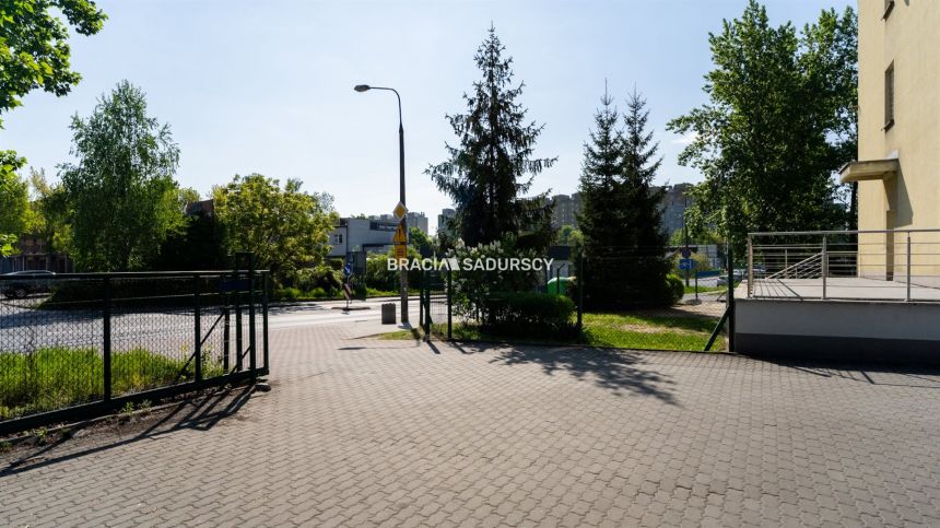 Lokal handlowy 500 m2 Krowodrza Kraków NAJEM miniaturka 24
