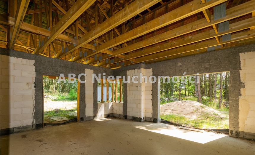 Skórka, 340 000 zł, 161.2 m2, aneks kuchenny połączony z salonem miniaturka 7