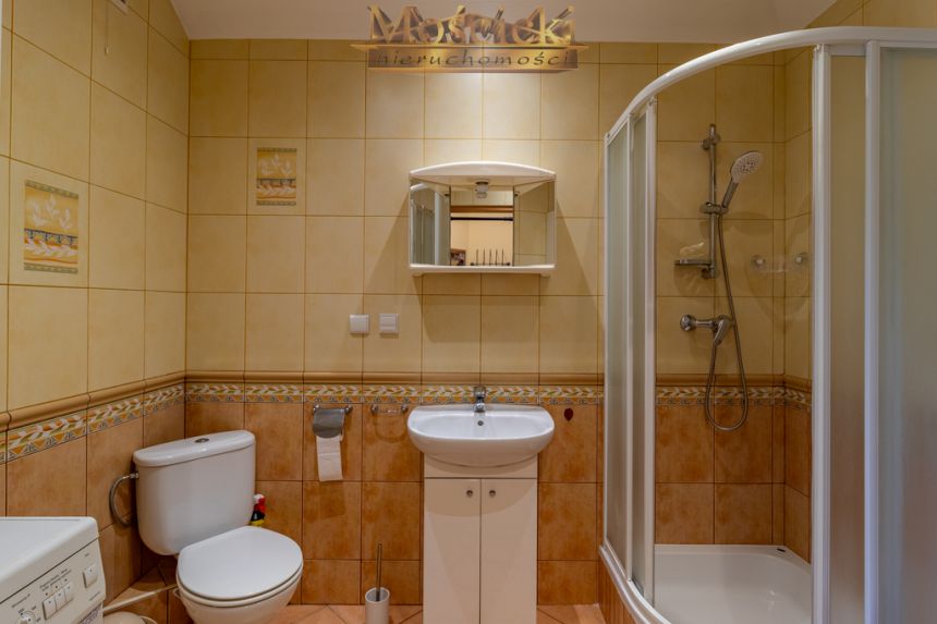 Do wynajęcia kawalerka z garażem. Kabaty miniaturka 12