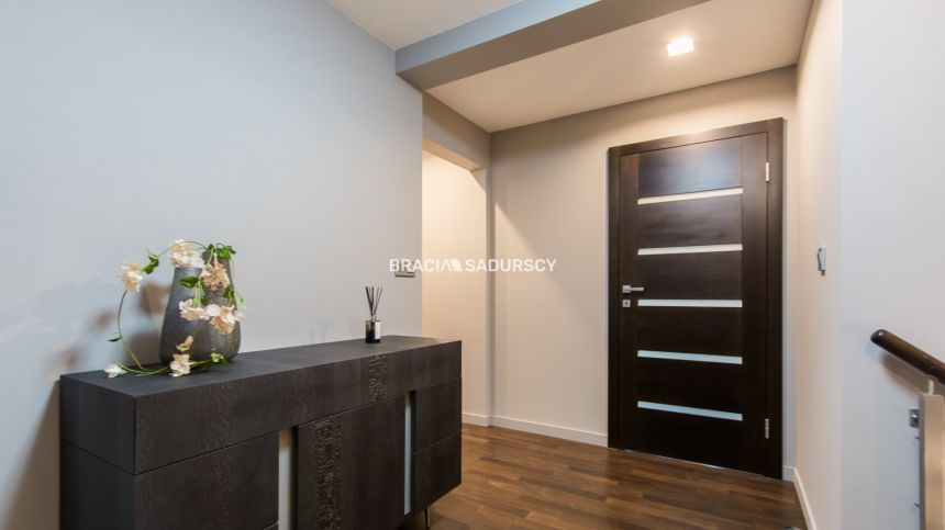 Dwupoziomowy ekskluzywny apartament blisko centrum miniaturka 28