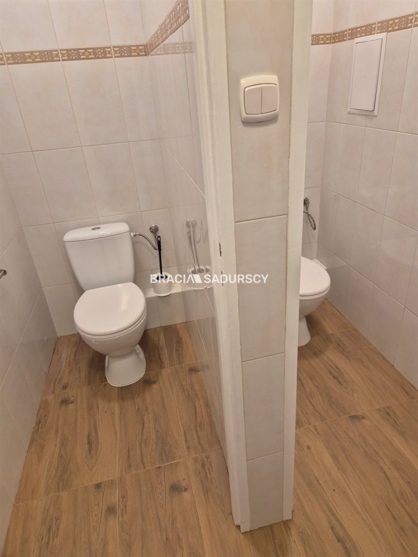 150m2 w biurowcu,ok. ul. Mogilskiej miniaturka 14