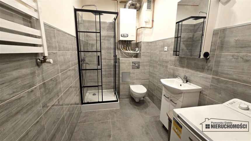 2 pokojowe mieszkanie na I piętrze w centrum miast miniaturka 10