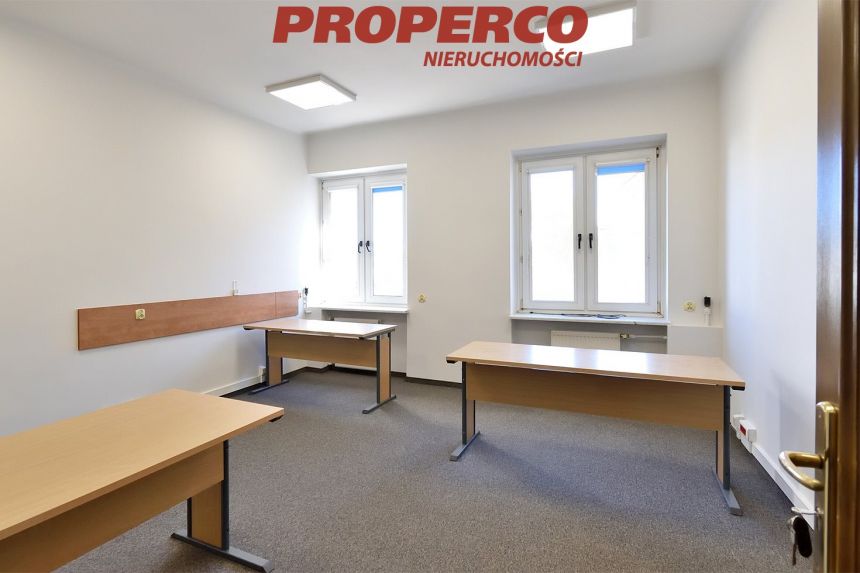 Lokal biurowy 20m2, ul. Duża, centrum Kielc - zdjęcie 1