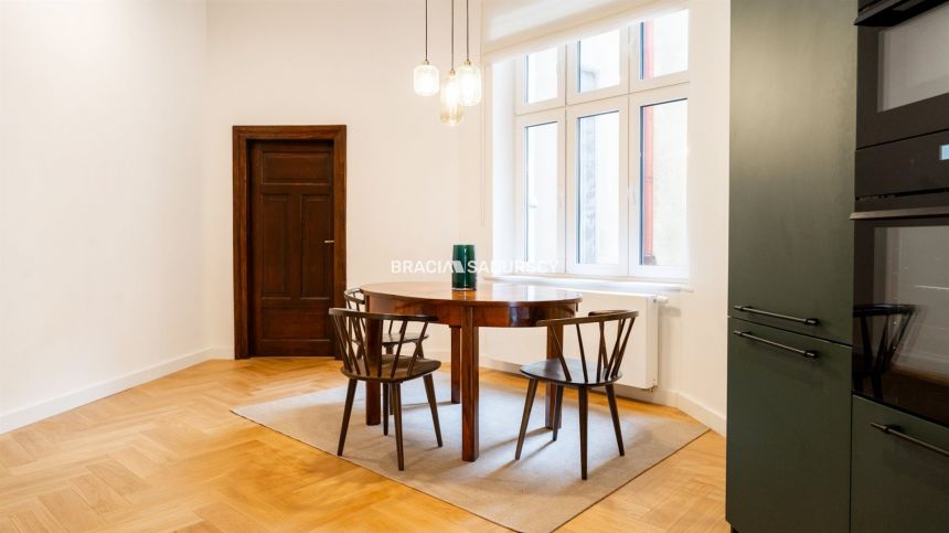 apartament przy ul. Krowoderskiej miniaturka 15