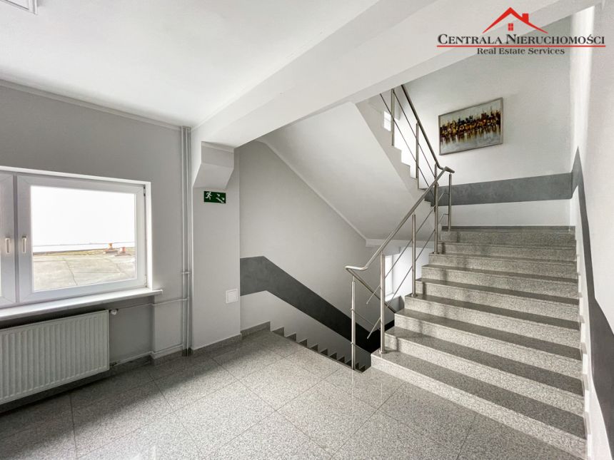 Lokal biurowy 70m2 na parterze miniaturka 11
