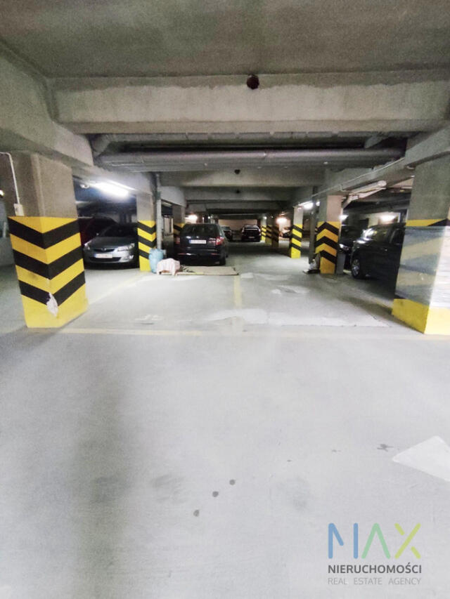 parking w garażu podziemnym Grzegórzecka 102 - zdjęcie 1