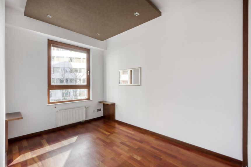 3 pokoje w apartamentowcu miniaturka 6