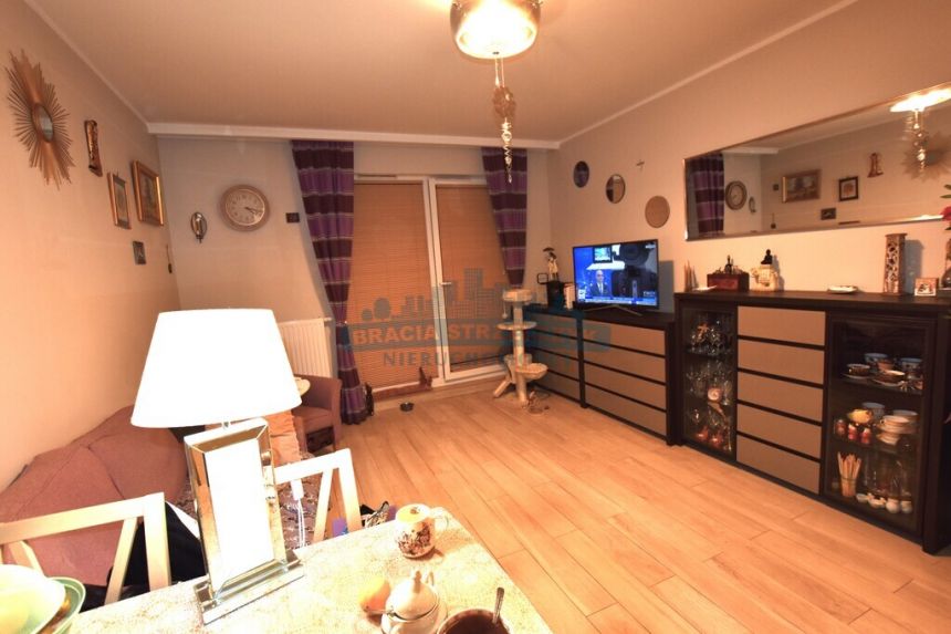 Apartament z pięknym ogrodkiem miniaturka 8