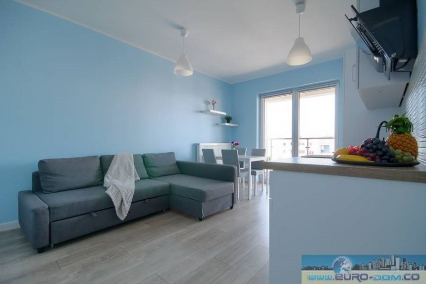 Poznań Winogrady, 2 100 zł, 42 m2, umeblowane miniaturka 2
