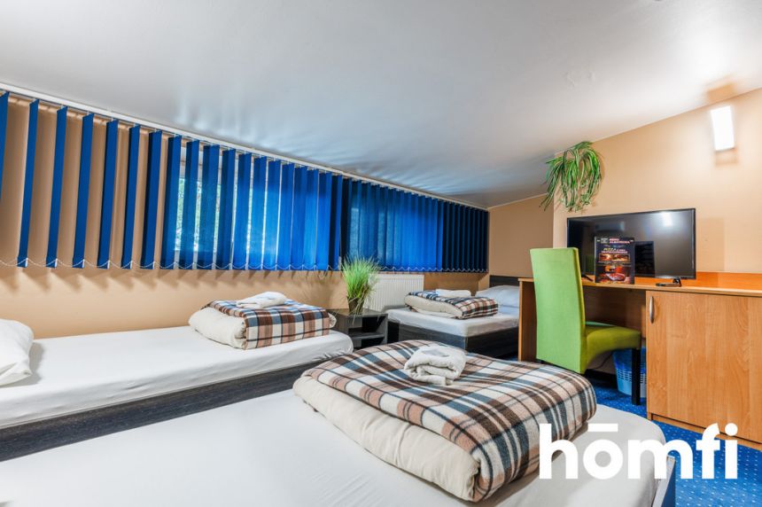 Nowoczesny motel z basenem, restauracją - Rzeszów miniaturka 15