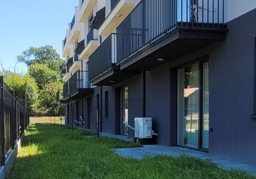 Na sprzedaż apartament dwupoziomowy z ogródkiem miniaturka 9