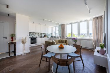 Nowy, Luksusowy apartament przy al. Solidarności