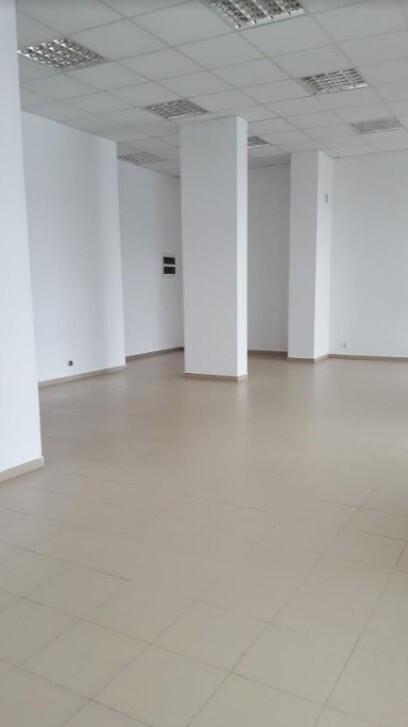 Atrakcyjny lokal użytkowy w centrum Radzymina miniaturka 2