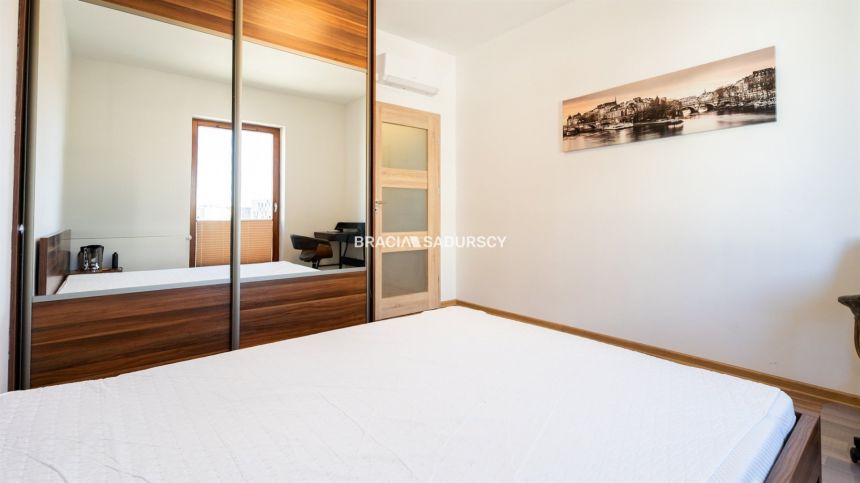 Do wynajęcia apartament w prestiżowej inwestycji!! miniaturka 11