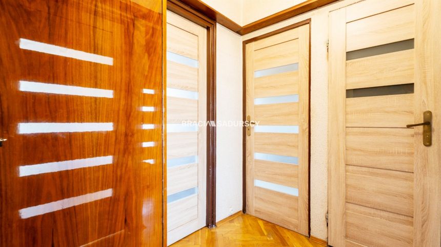 Pachońskiego z balkonem i piwnicą | blisko tramwaj miniaturka 17