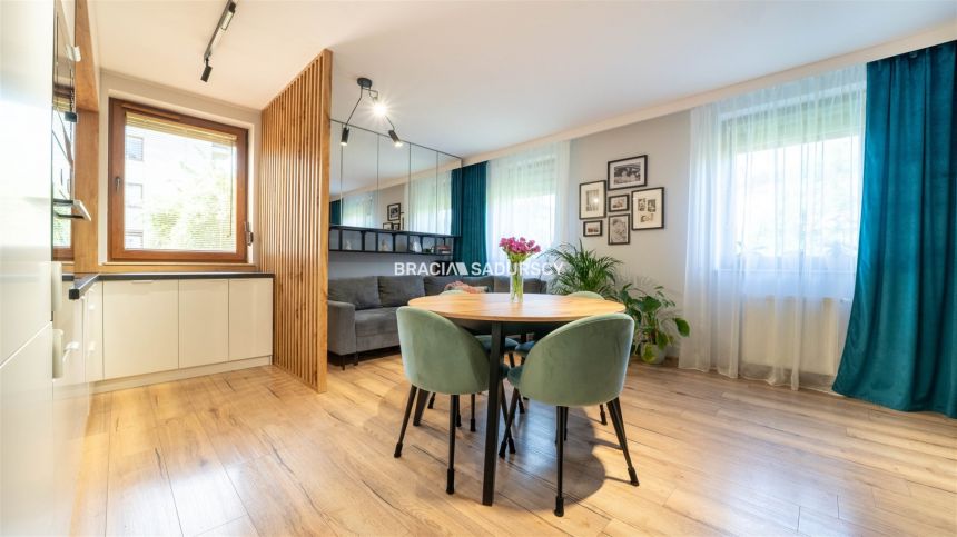 3 pokoje, balkon, wysoki standard, klimatyzacja miniaturka 7