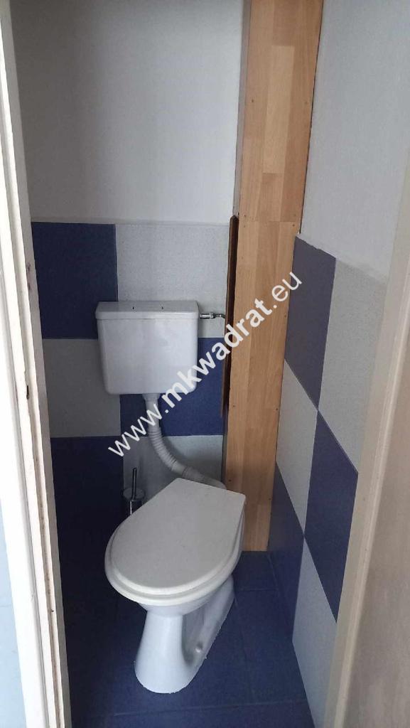 Lokal 24 m2 ścisłe centrum Grodziska Maz OKAZJA! miniaturka 3