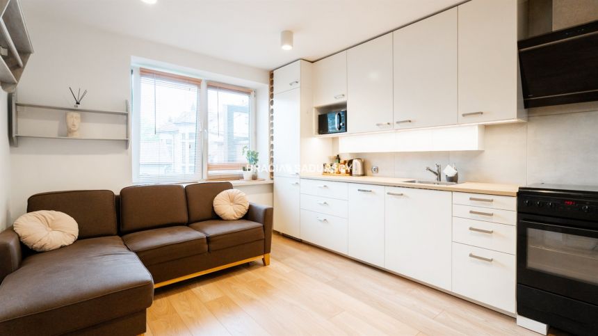 3 pokoje  - Żabiniec - 780 tysięcy - zdjęcie 1