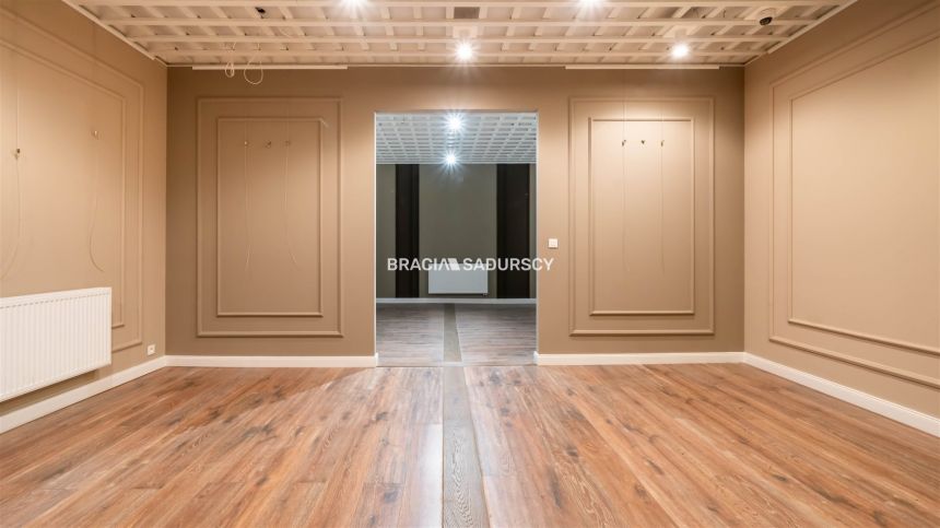 Lokal użytkowy- 340m2, rejon ul. Zakopiańskiej miniaturka 12