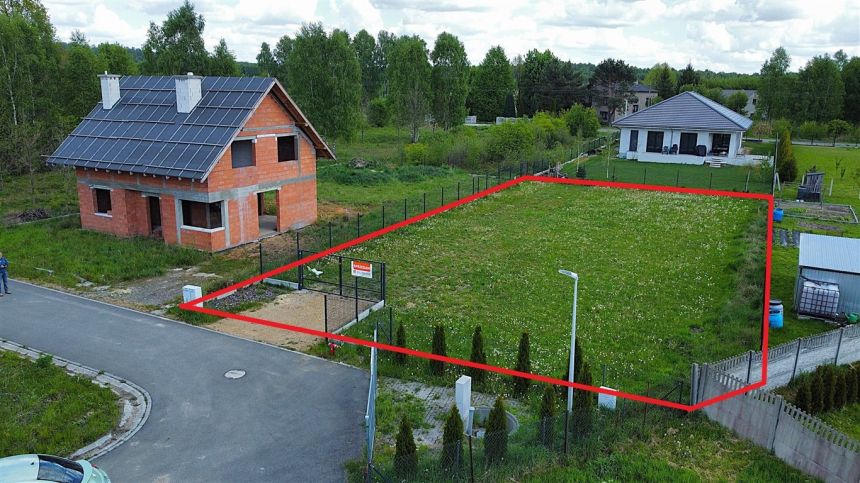 Gotowa do zabudowy działka budowlana - media miniaturka 4