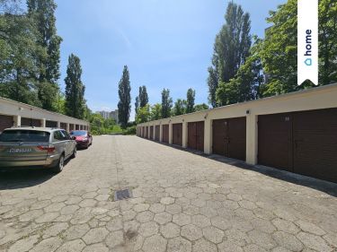 Garaż Wolnostojący