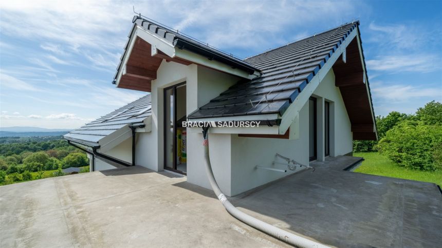 Nowoczesny dom z panoramicznym widokiem miniaturka 28