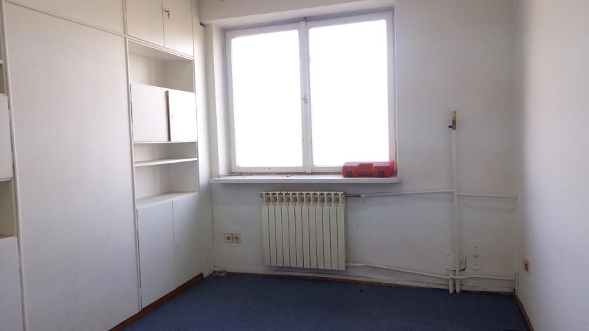Włochy: biuro 28,20 m2 miniaturka 2