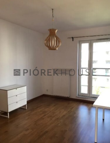 4-pokojowe mieszkanie z balkonem na Żoliborzu miniaturka 8