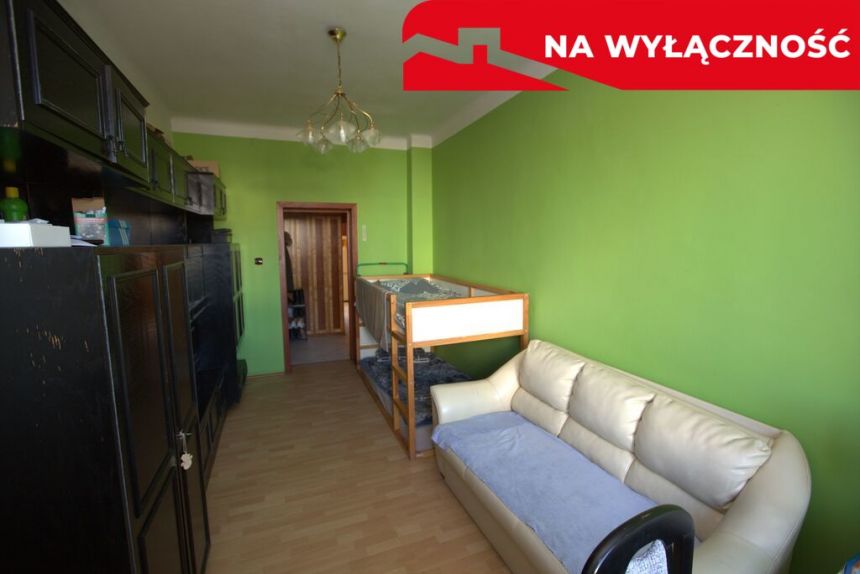 Na sprzedaż 2-pokojowe mieszkanie w centrum miniaturka 4