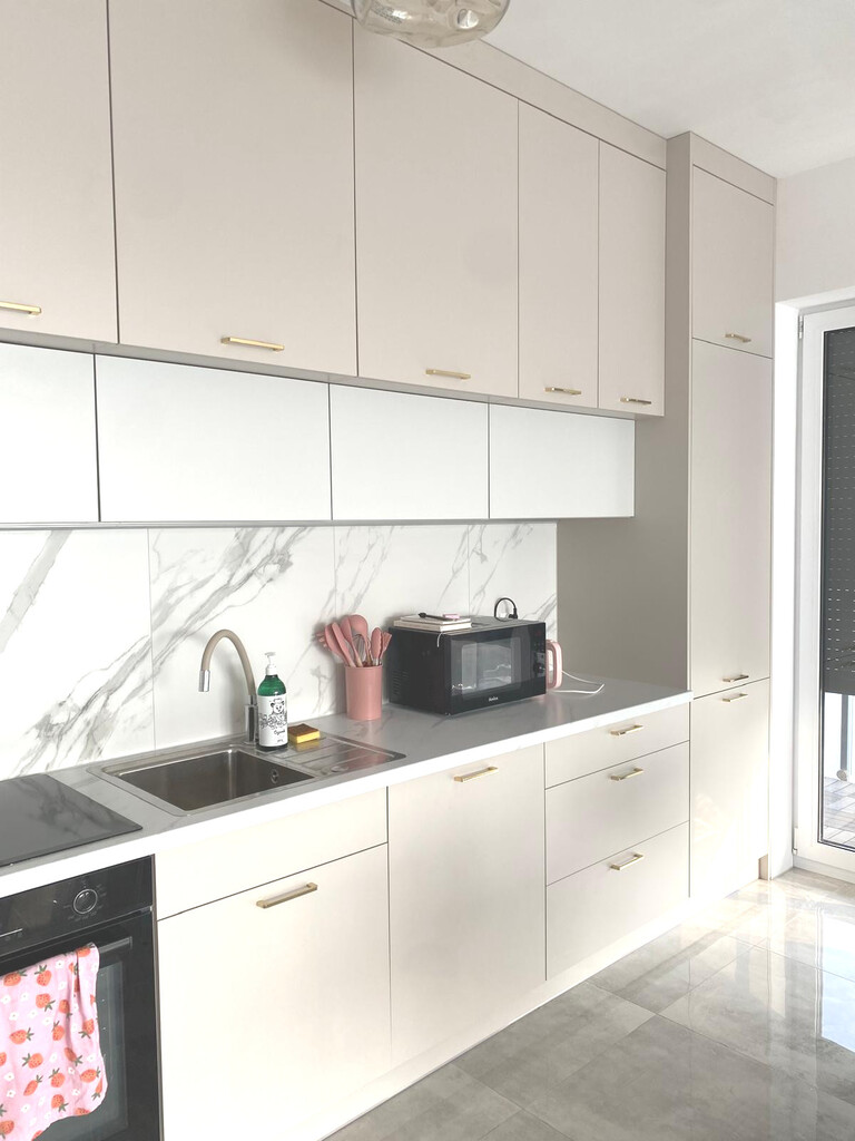 Wynajem apartament 76m2. 3 pokoje z tarasem miniaturka 14