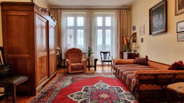 5 pokojowe w kamienicy, balkon, piwnica