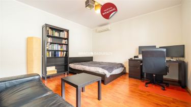 Mieszkanie 30 m2 z balkonem Radzikowskiego-Azory