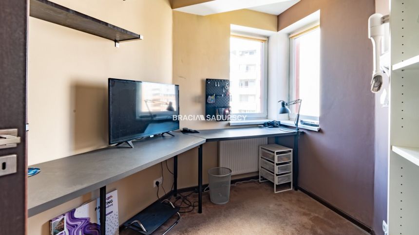 55m2, dwa balkony, os. Oświecenia miniaturka 27