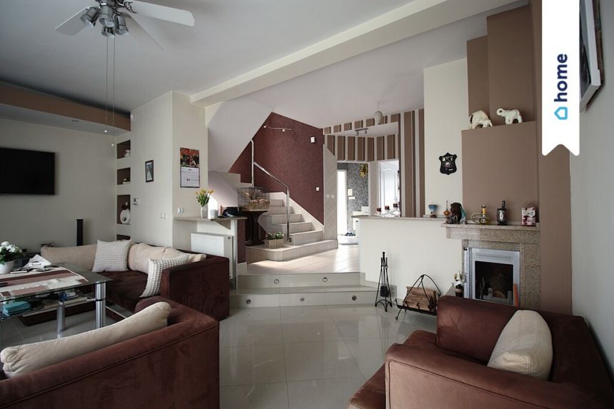 Przestronny i funkcjonalny dom 330 m2 miniaturka 6