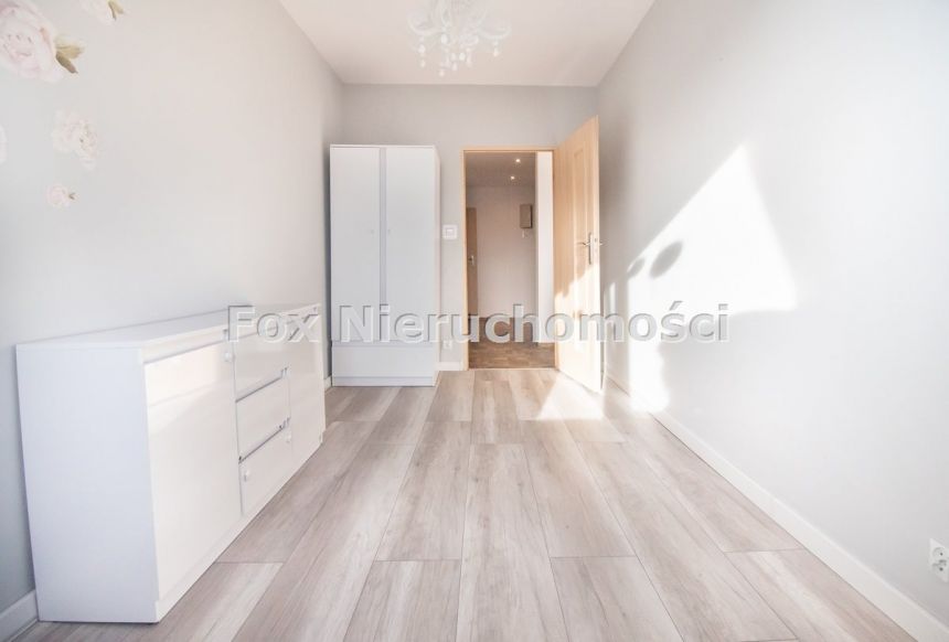 Niezwykle widokowe 3 pokoje z balkonem po remoncie miniaturka 8