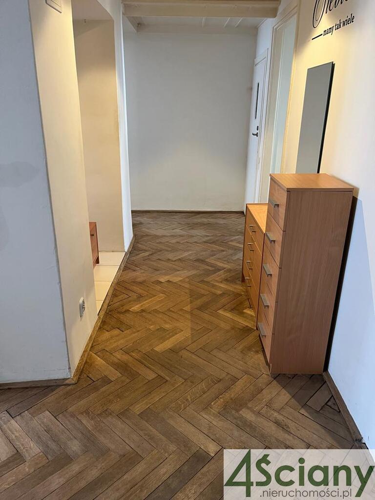 W kamienicy przy Poznańskiej ! miniaturka 7